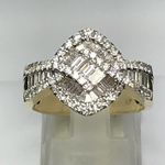 18 CARAT DIAMOND RING 1.36 CARATS KR210004