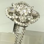 18 CARAT WHITE GOLD DIAMOND RING 149 CARATS KR56700