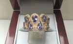 18 CARAT YELLLOW GOLD NATURAL TANZANITE KEYR1877RD