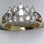 18 CARAT YELLOW GOLD DIAMOND RING 169 CARATS KER05200