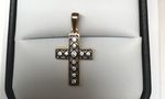 9 CARAT YELLOW AND WHITE GOLD CUBIC CROSS AG CUBIC CROSS