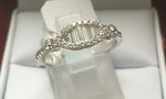 SOLID 18 CARAT WHITE GOLD NJR1584917