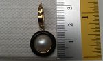 SOLID 9 CARAT YELLOW GOLD AND ONYX PENDANT WITH ENHANCER BALE CJP634