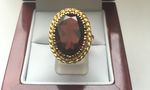 SOLID 9 CARAT YELLOW GOLD GARNET DDR947