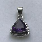 SOLID SILVER NATURAL AMETHYST PENDANT HK PDEM42T