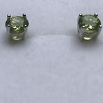 SOLID SILVER NATURAL PERIDOT STUD EARRING HKERSTUDRND6MM