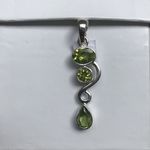 SOLID SILVER PERIDOT PENDANT AGPA2253101