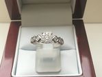 solid 18 CARAT WHITE GOLD RING RJR16903W